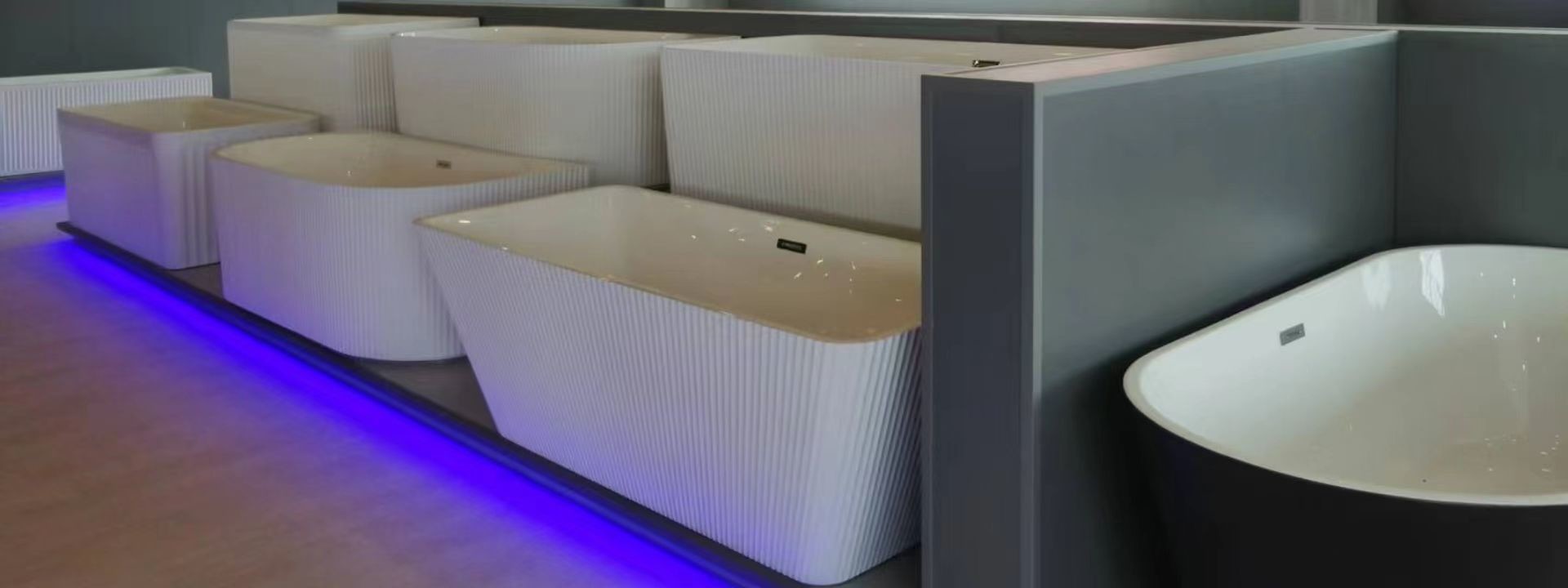 calidad Baños de acrílico de pie libre fábrica
