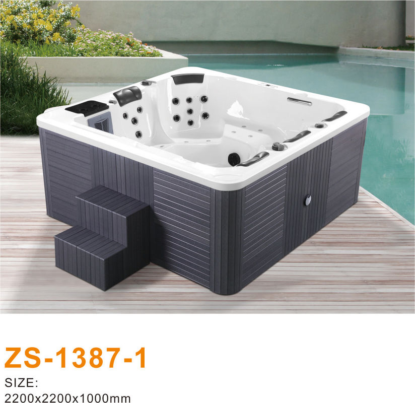 Modern Design Acrylic Freestanding Hydromassage Bathtub With Integrated LED Chromatherapy Lighting And Smart Control
