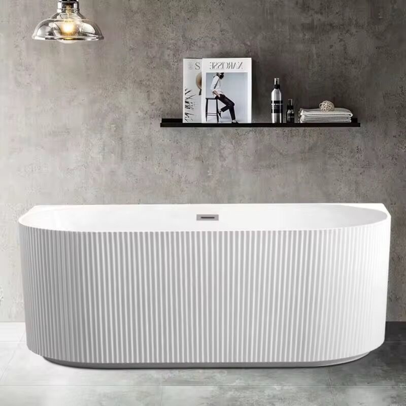 1500x750x720mm Acrylic Free Standing Bathtub with Multi-layer Composite and Anti-slip Bottom for Safety