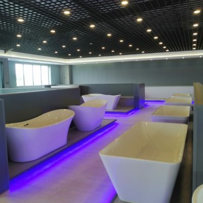 Sürdürülebilir Akrilik Özel Bağımsız Banyo 1700mm Dikdörtgen